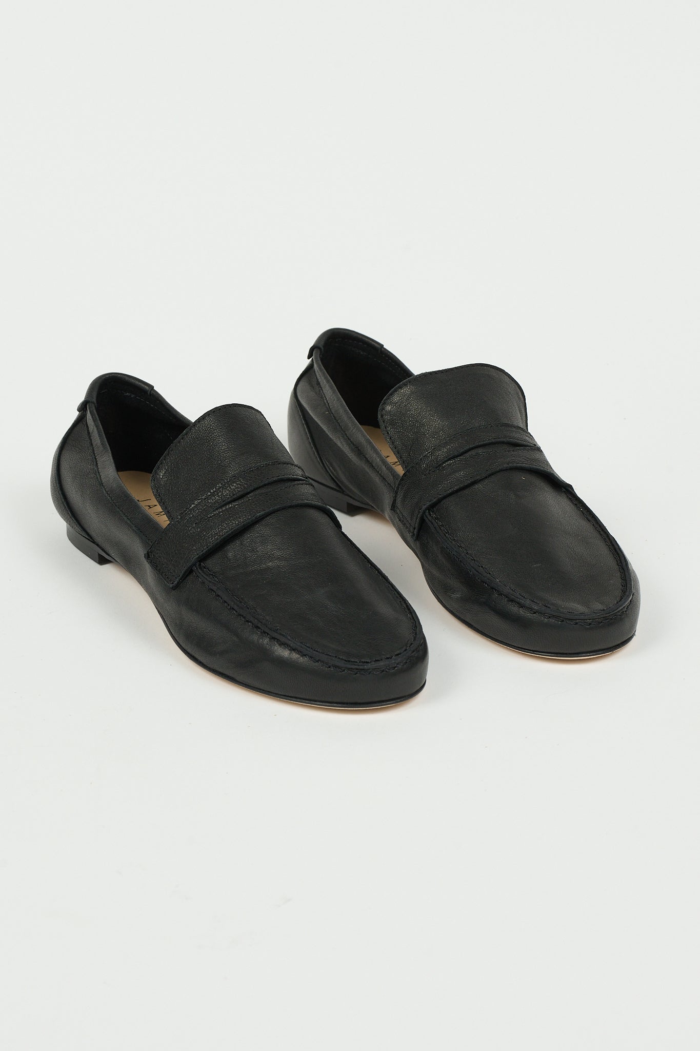 The Unlined Penny Loafer in Nero