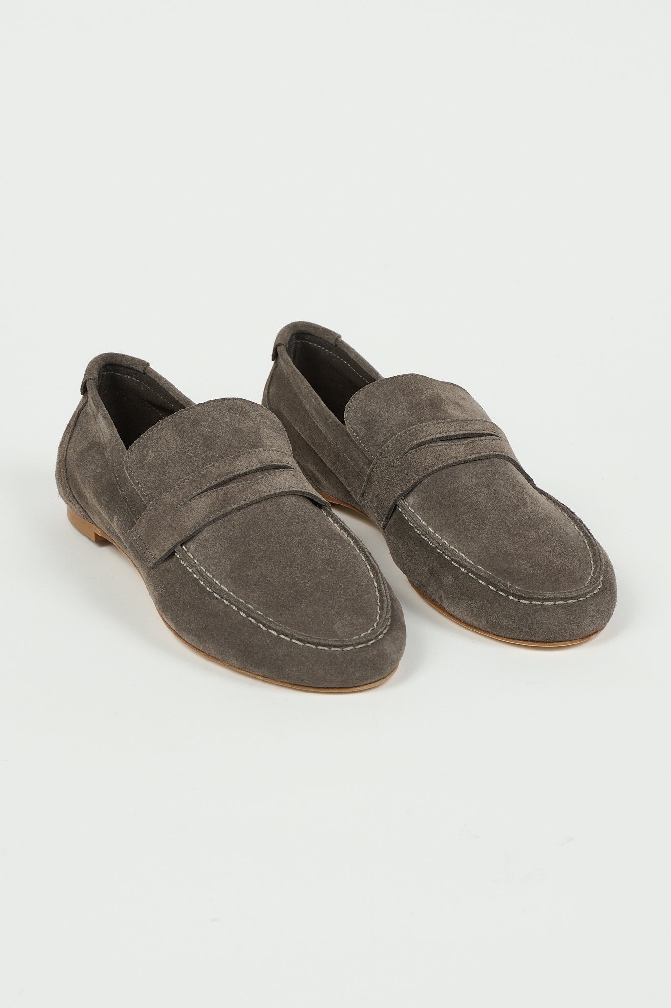 The Unlined Penny Loafer in Smoke
