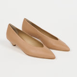 The Trap Pump in Dark Caramel