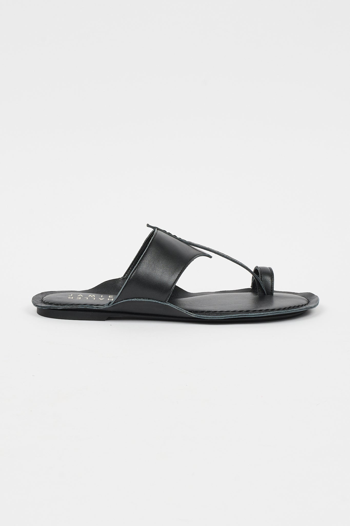 The Toe Thong in Black