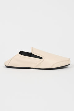 The Wushu Slipper in Latte