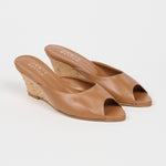 The Kit Slide in Camel