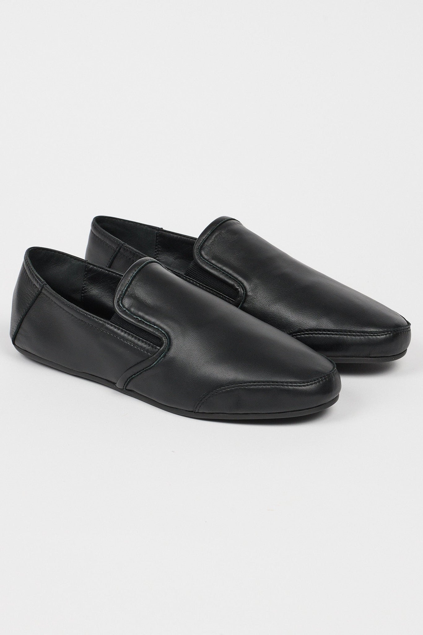 The Wushu Slipper in Black