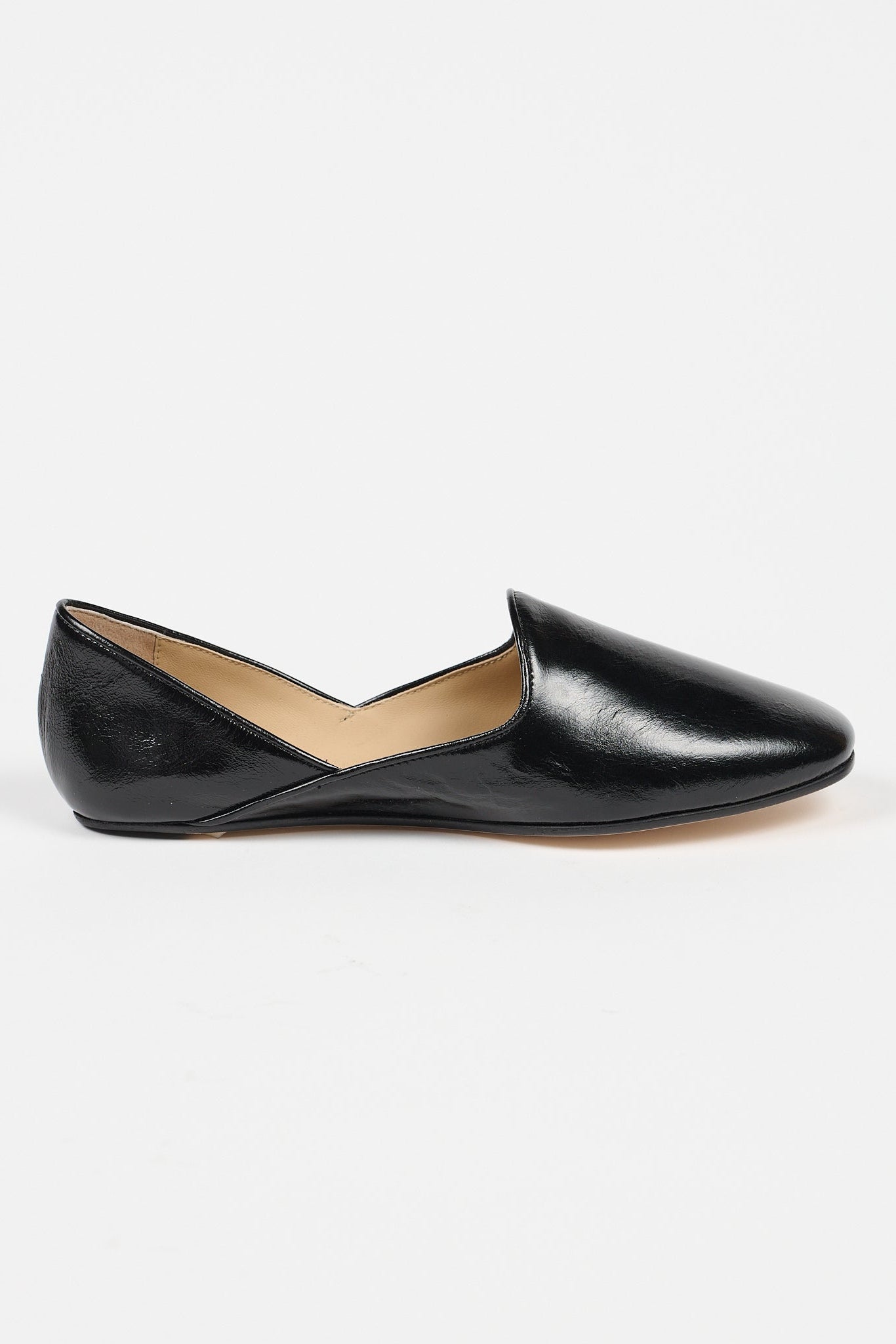 The Khussa Slipper in High Black