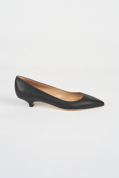 The Kitty Point in Black - Jamie Haller