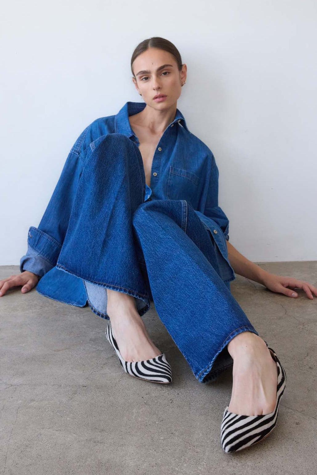 The Elephant Bell in Farrah Indigo