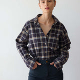The Weekend Shirt in Charcoal Plaid