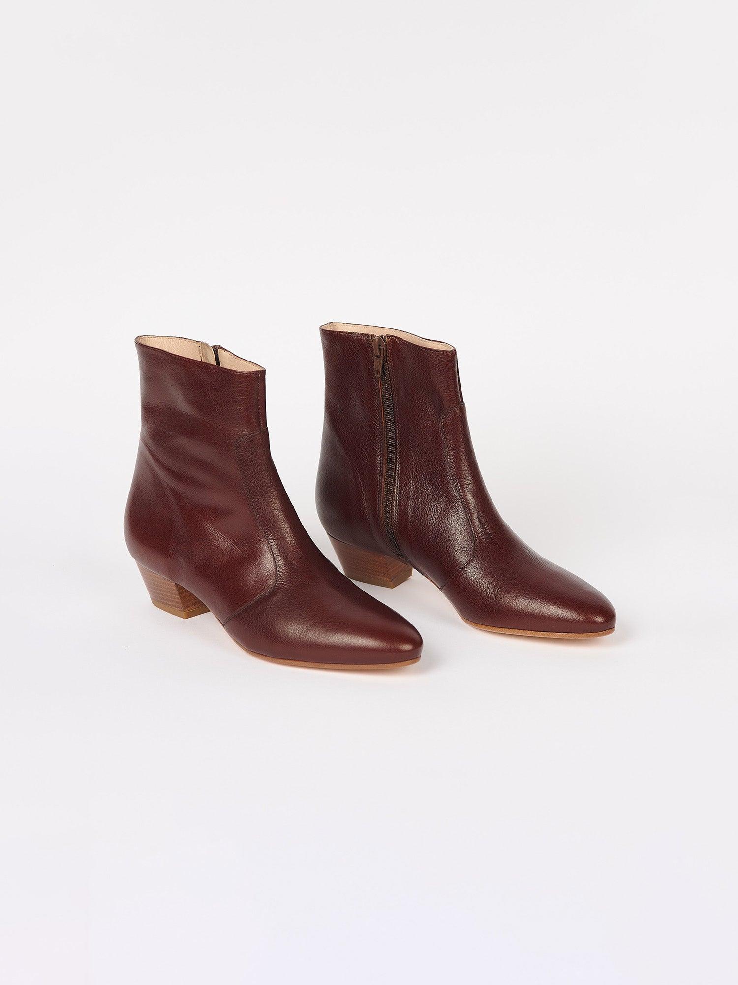 Beatnik Boot in Oxblood Angled front view