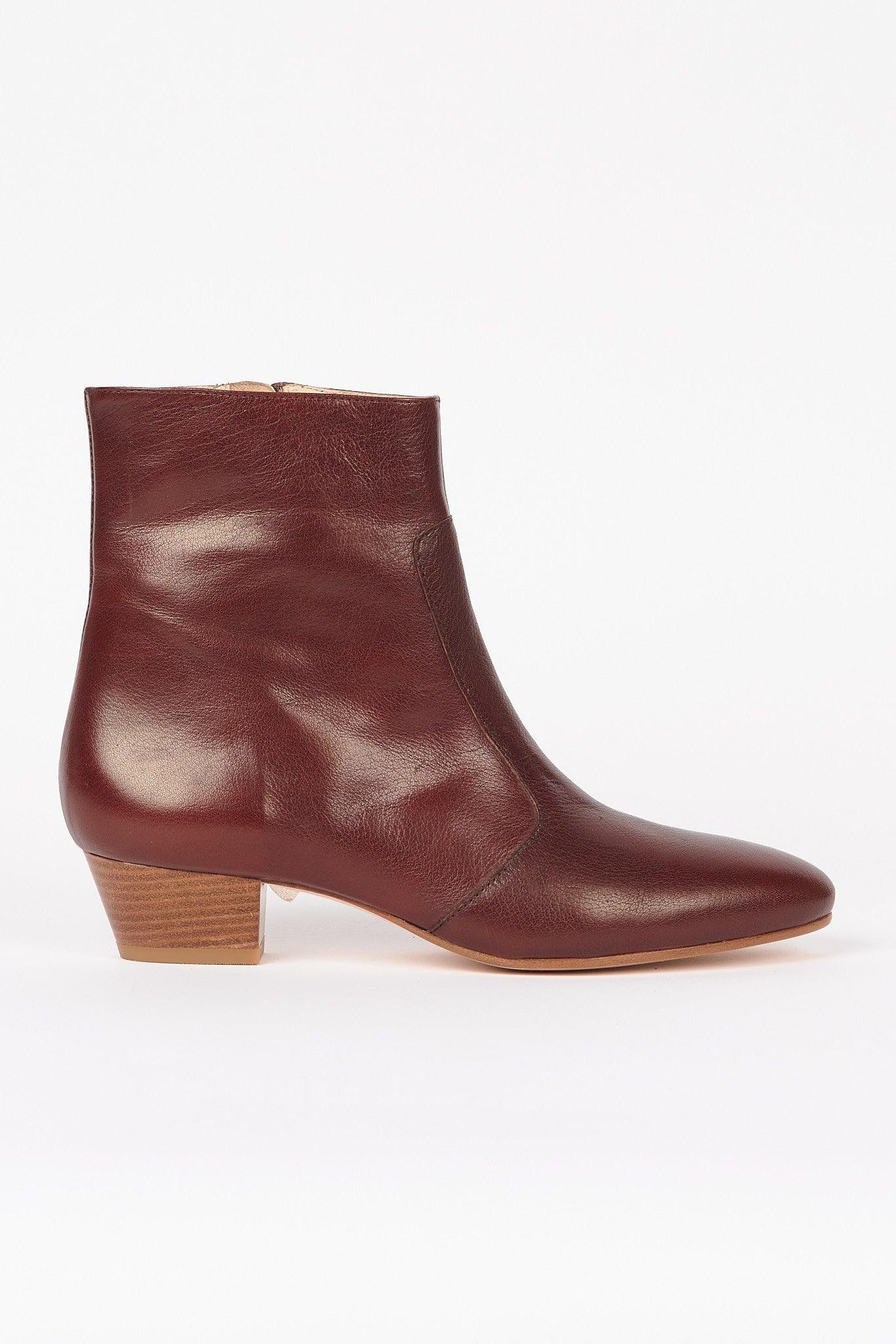 The Beatnik in Oxblood - Jamie Haller