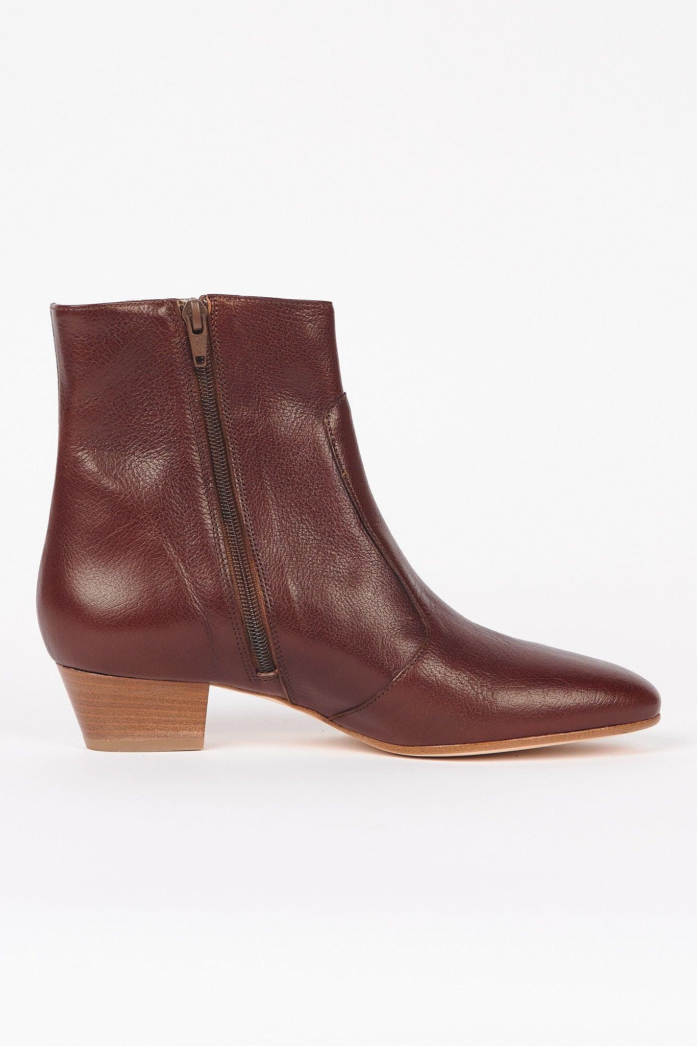 The Beatnik in Oxblood - Jamie Haller