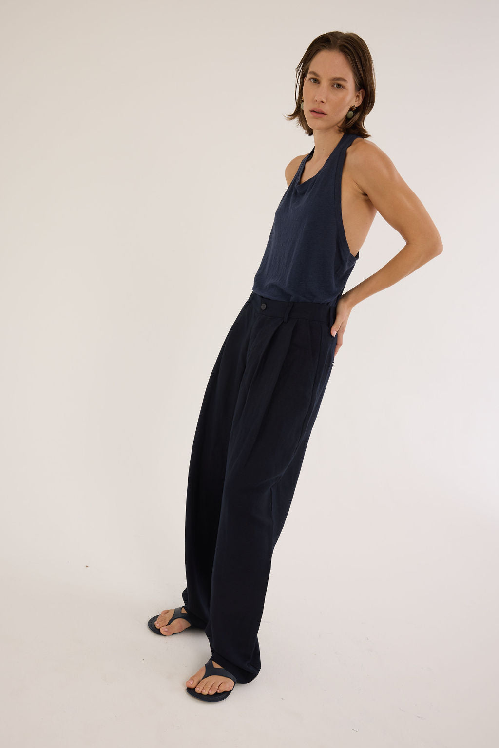 The Racerback Linen in Navy