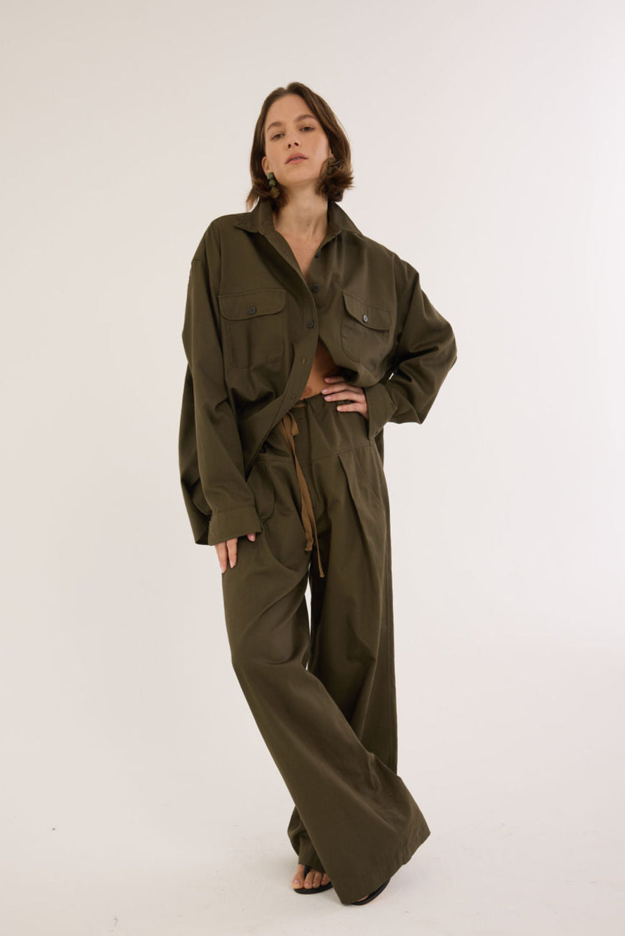 The Big Shirt in Colonial Green