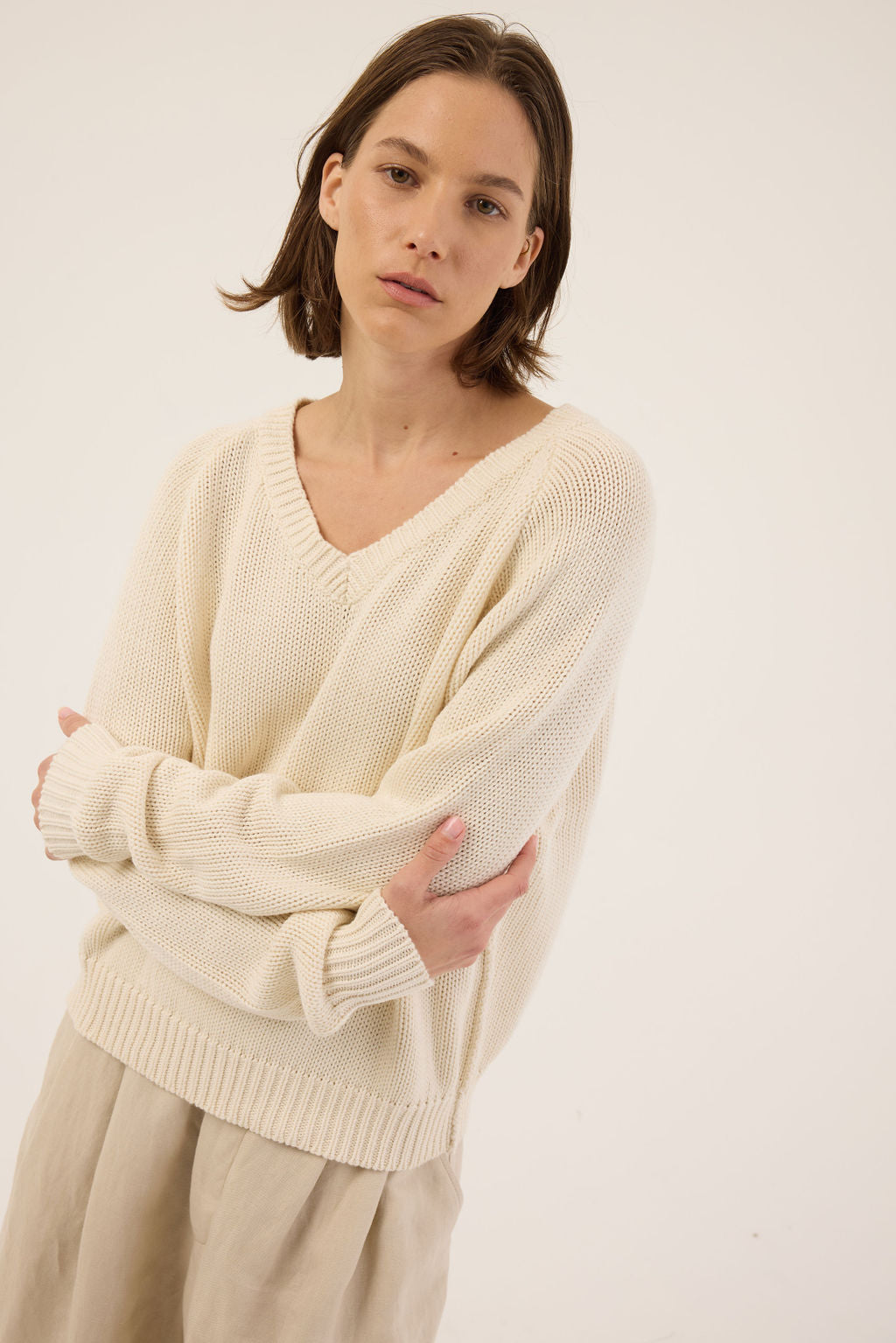 The V Fave in Cotton Cashmere in Ecru