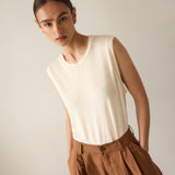 The Muscle Tee Linen in Ecru