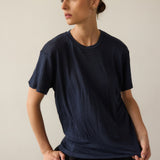 The Chameleon Tee Linen in Navy