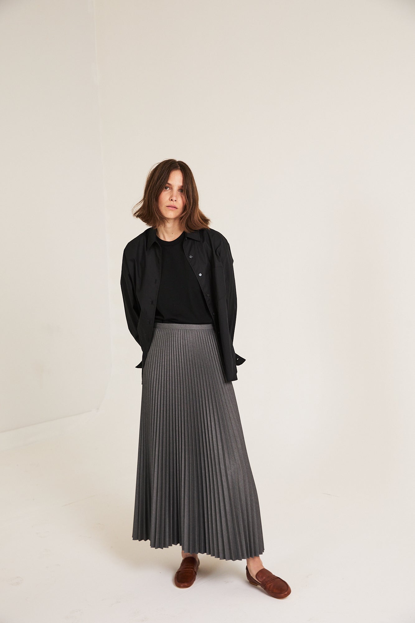 The Accordion Skirt in Oxford Grey