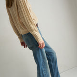 The Cable V Fave in Creme