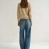 The Cable V Fave in Creme