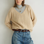 The Cable V Fave in Creme