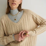 The Cable V Fave in Creme