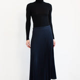 The Rib Turtleneck in Black