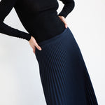 The Rib Turtleneck in Black