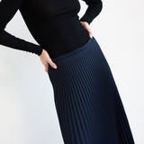 The Rib Turtleneck in Black