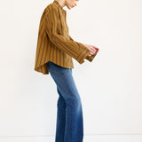 The Chic Straight in Deep Current