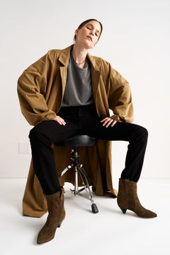 The York Robe in Camel