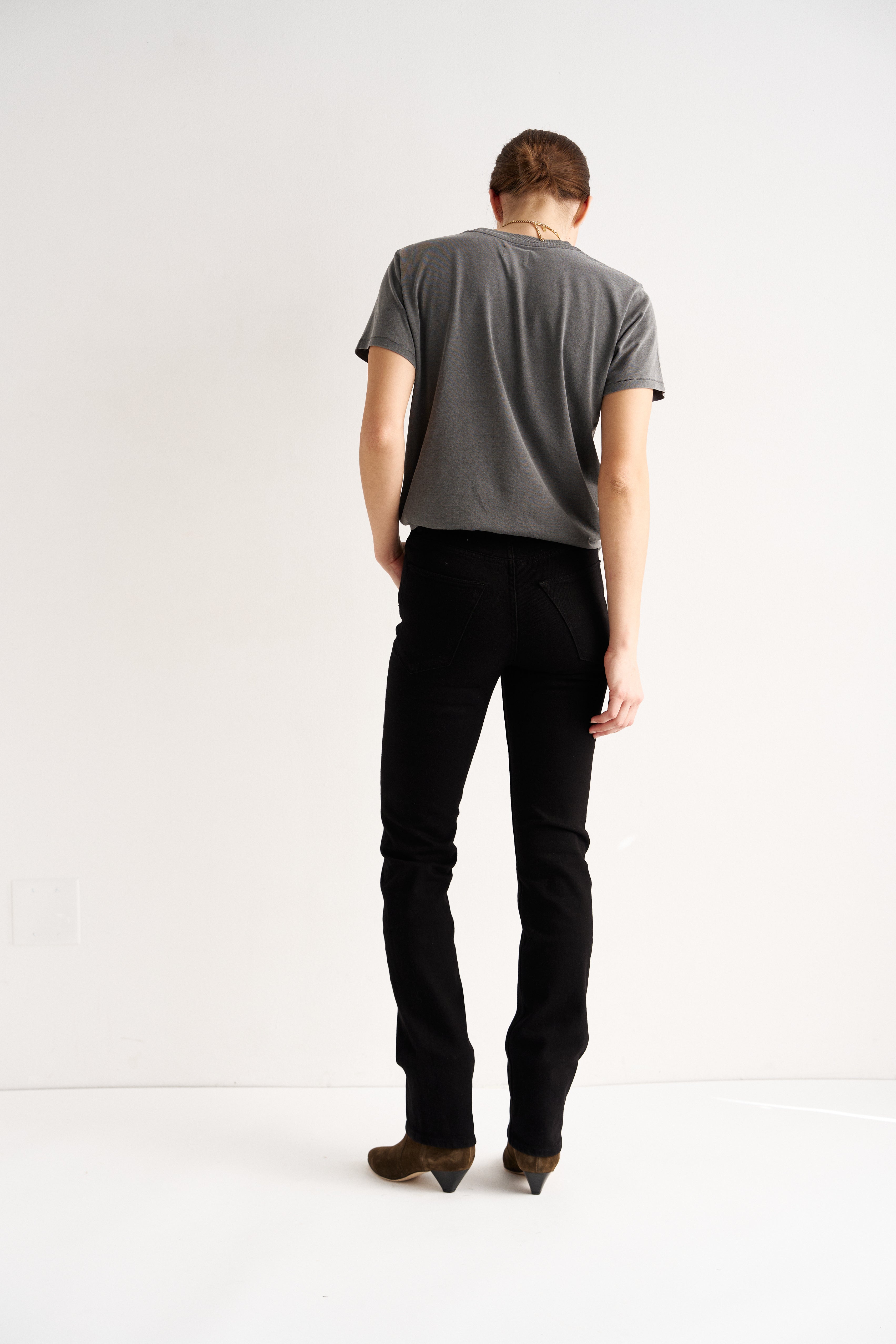 The Slim Stovepipe Jean in Black