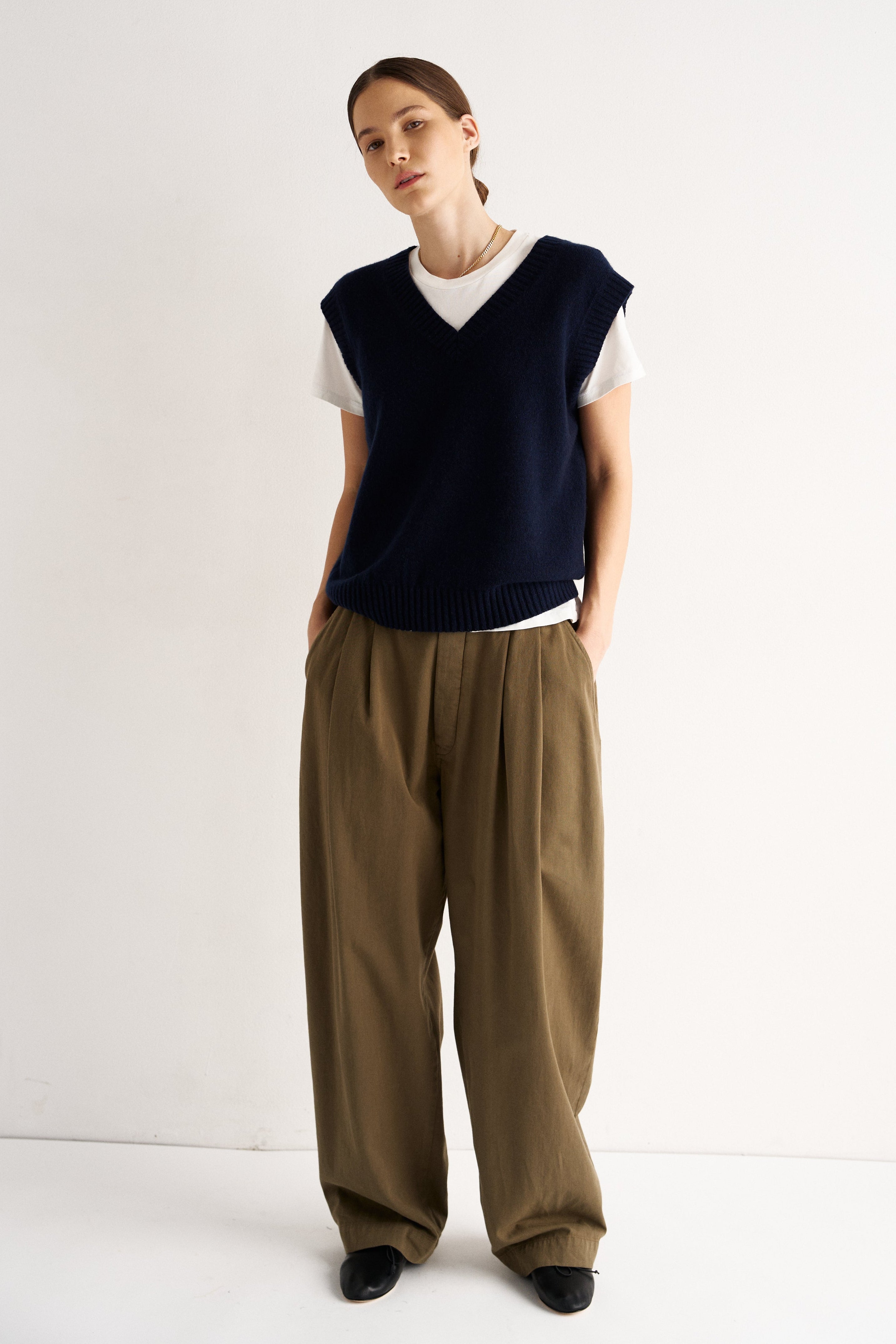 The Knit Vest in Navy