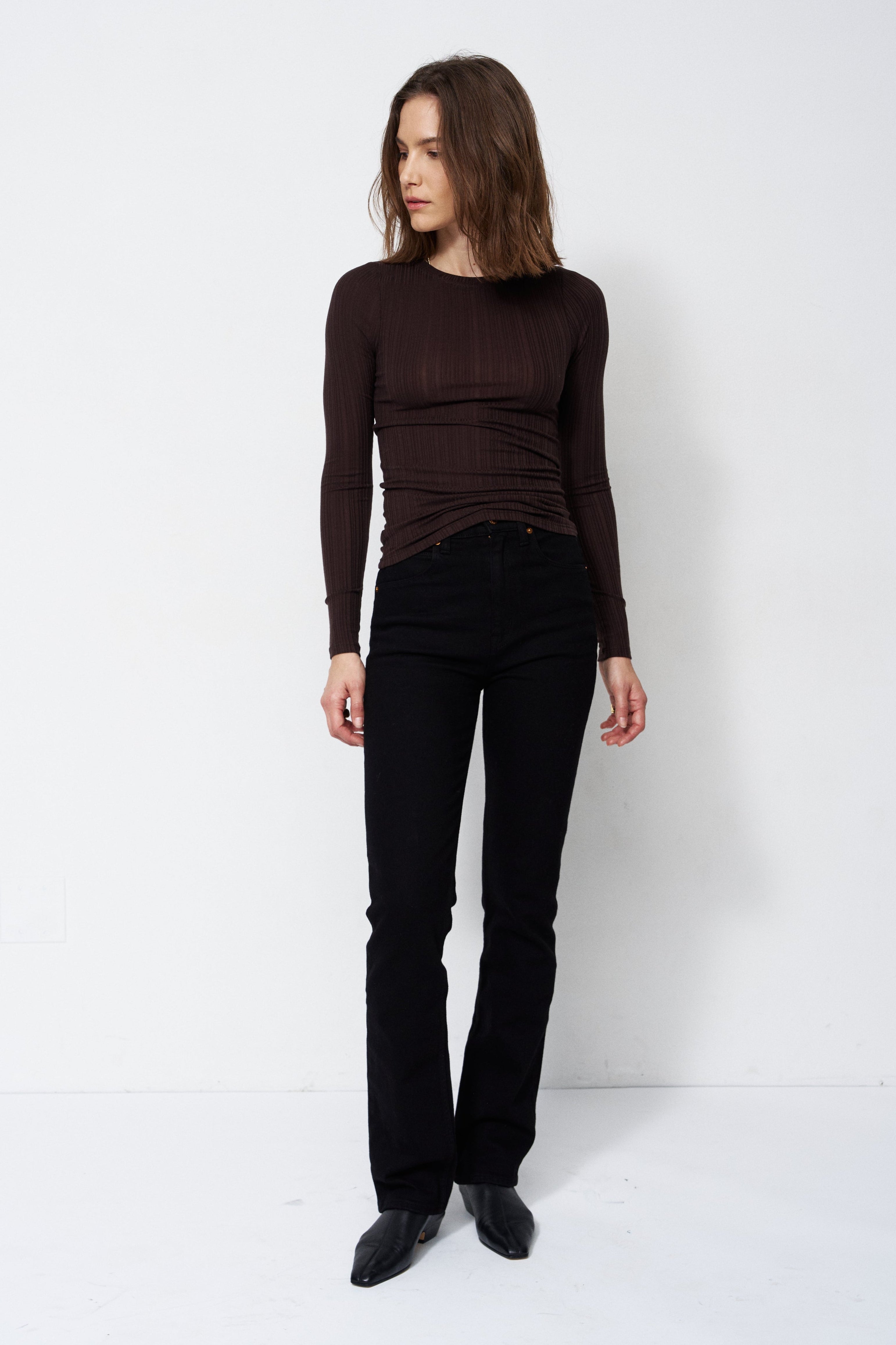 The Long Rib Tee in Cocoa