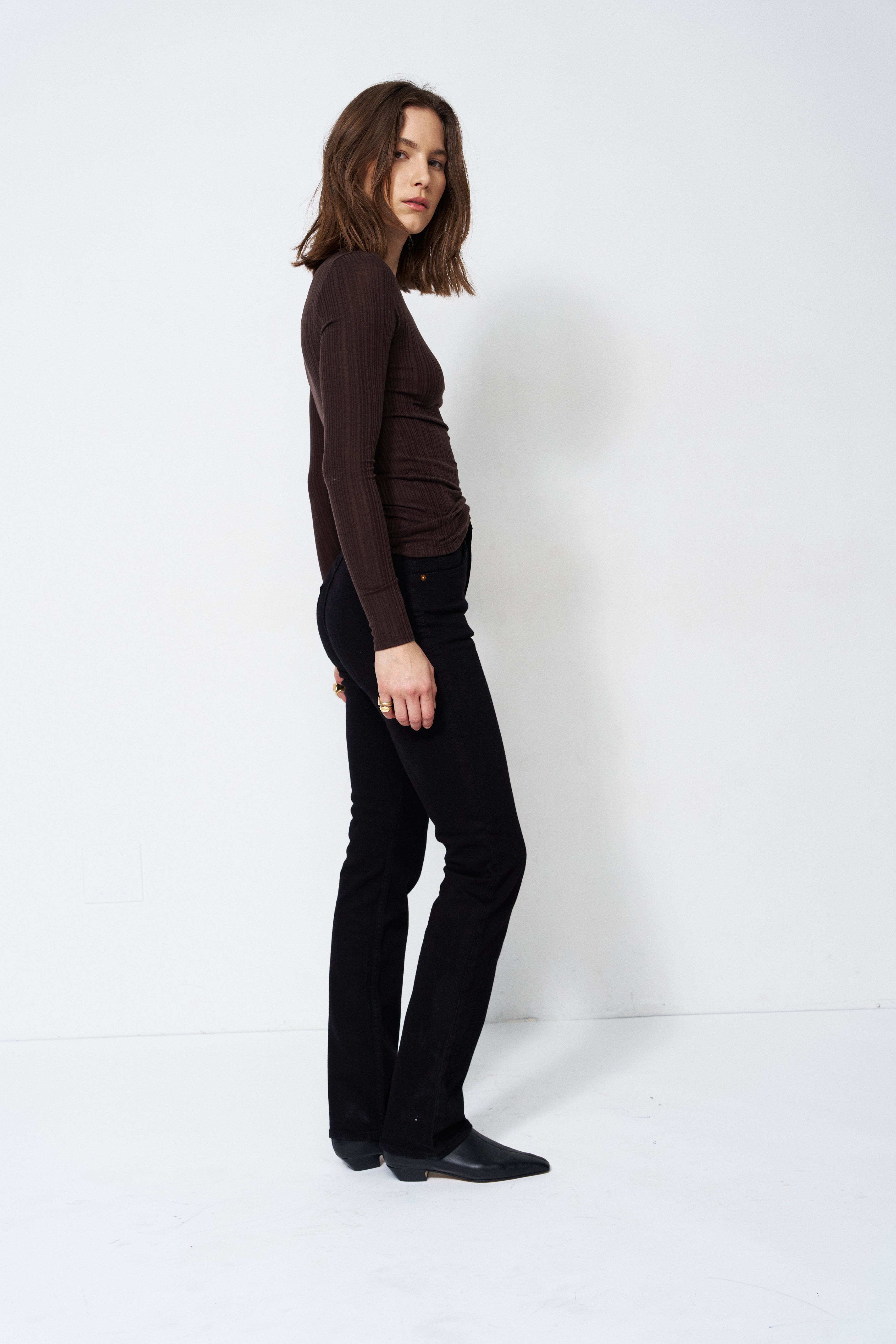 The Long Rib Tee in Cocoa
