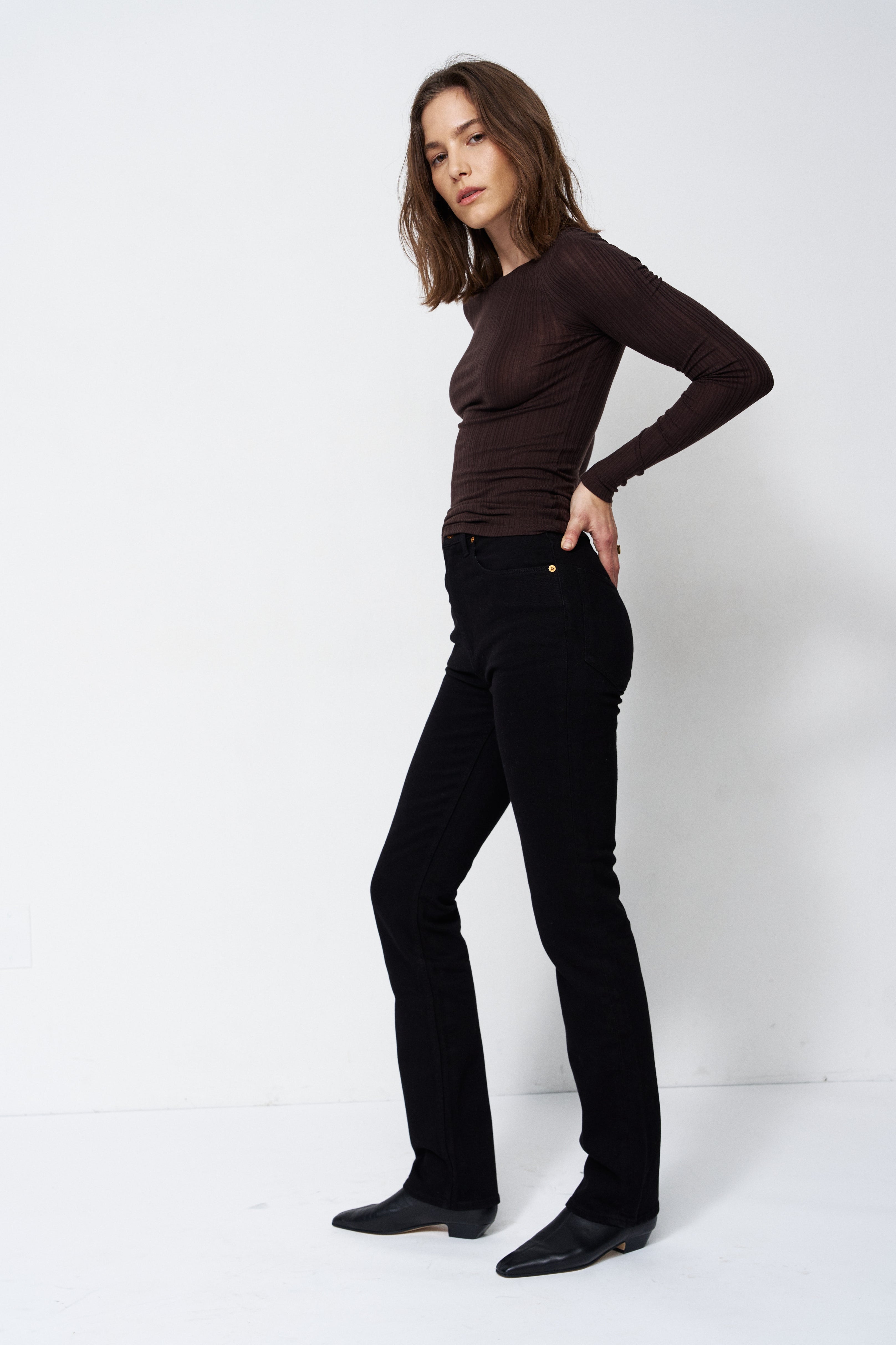 The Long Rib Tee in Cocoa