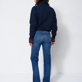The Chic Straight in Deep Current