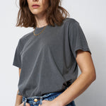 The Chameleon Tee in Pigment Black