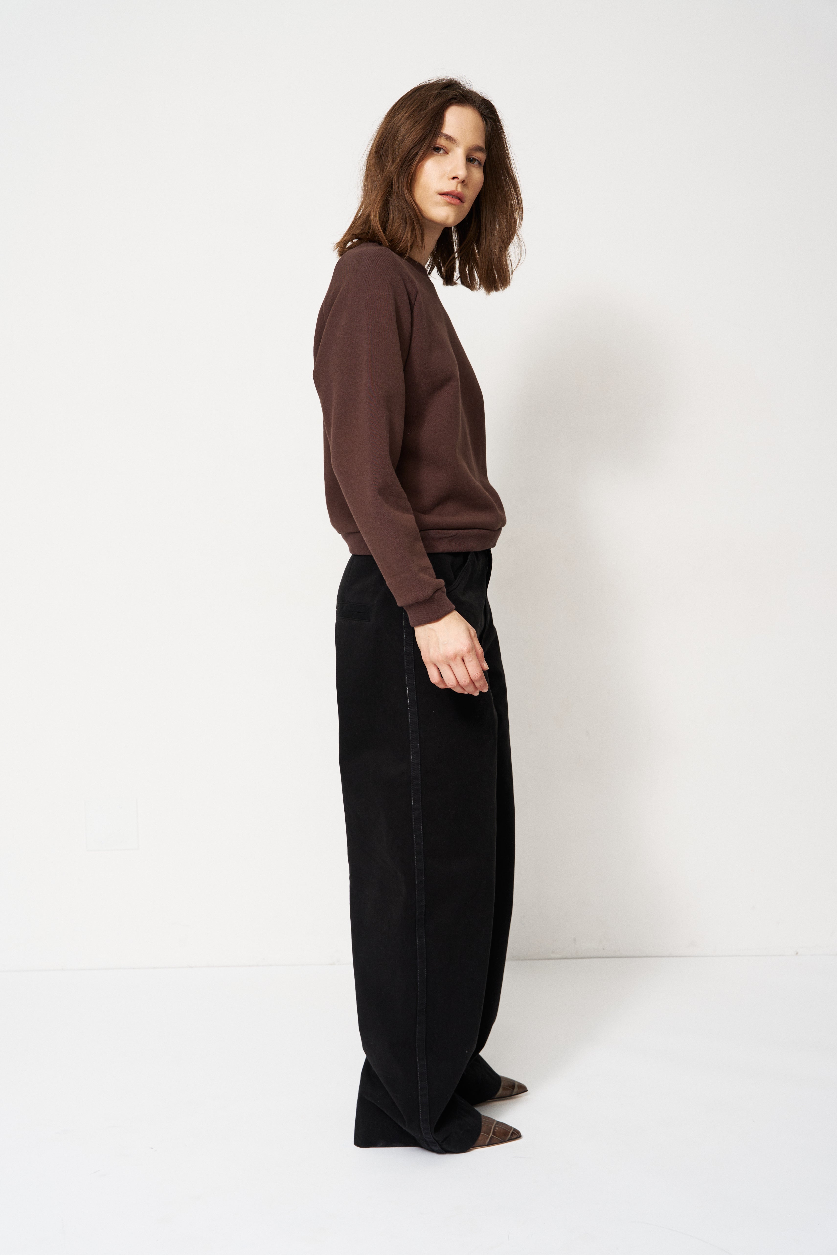 The Daily Sweatshirt in Brown