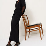 The Column Skirt in Black