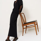 The Column Skirt in Black