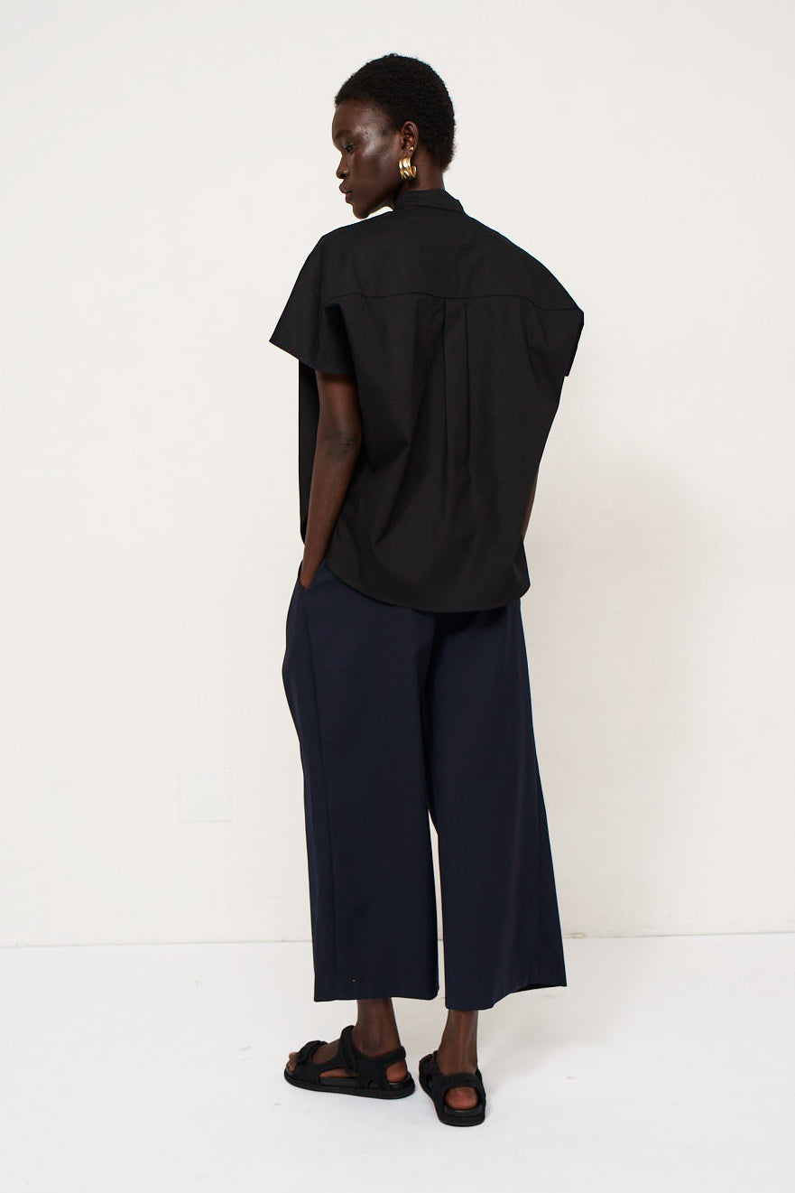 The Amalfi Shell in Black