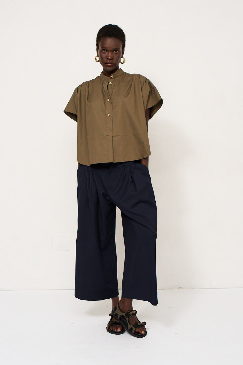 The Amalfi Shell in Taupe