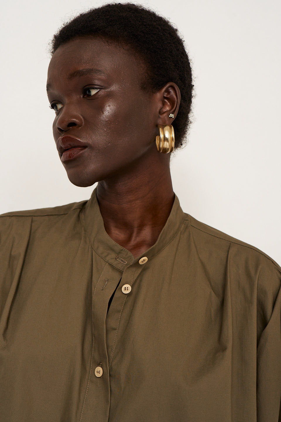 The Amalfi Shell in Taupe