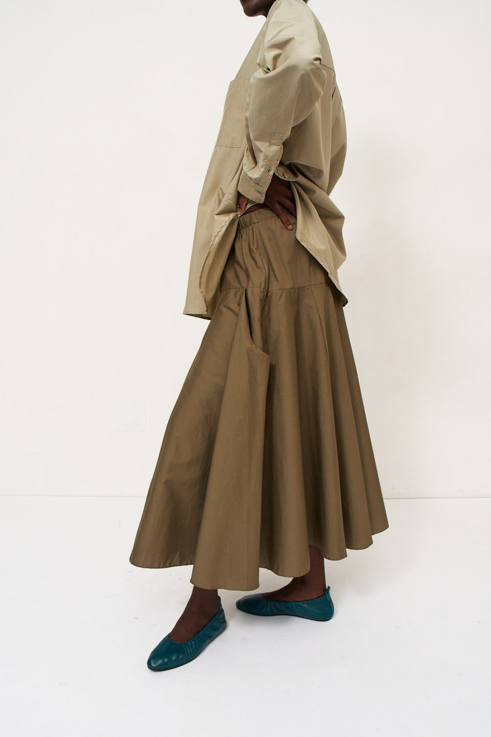 The Italian Summer Skirt in Taupe