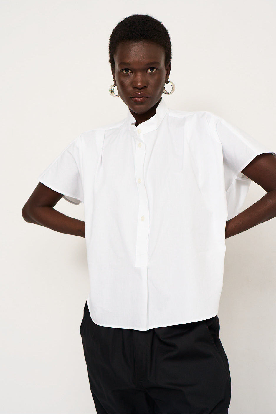 The Amalfi Shell in White