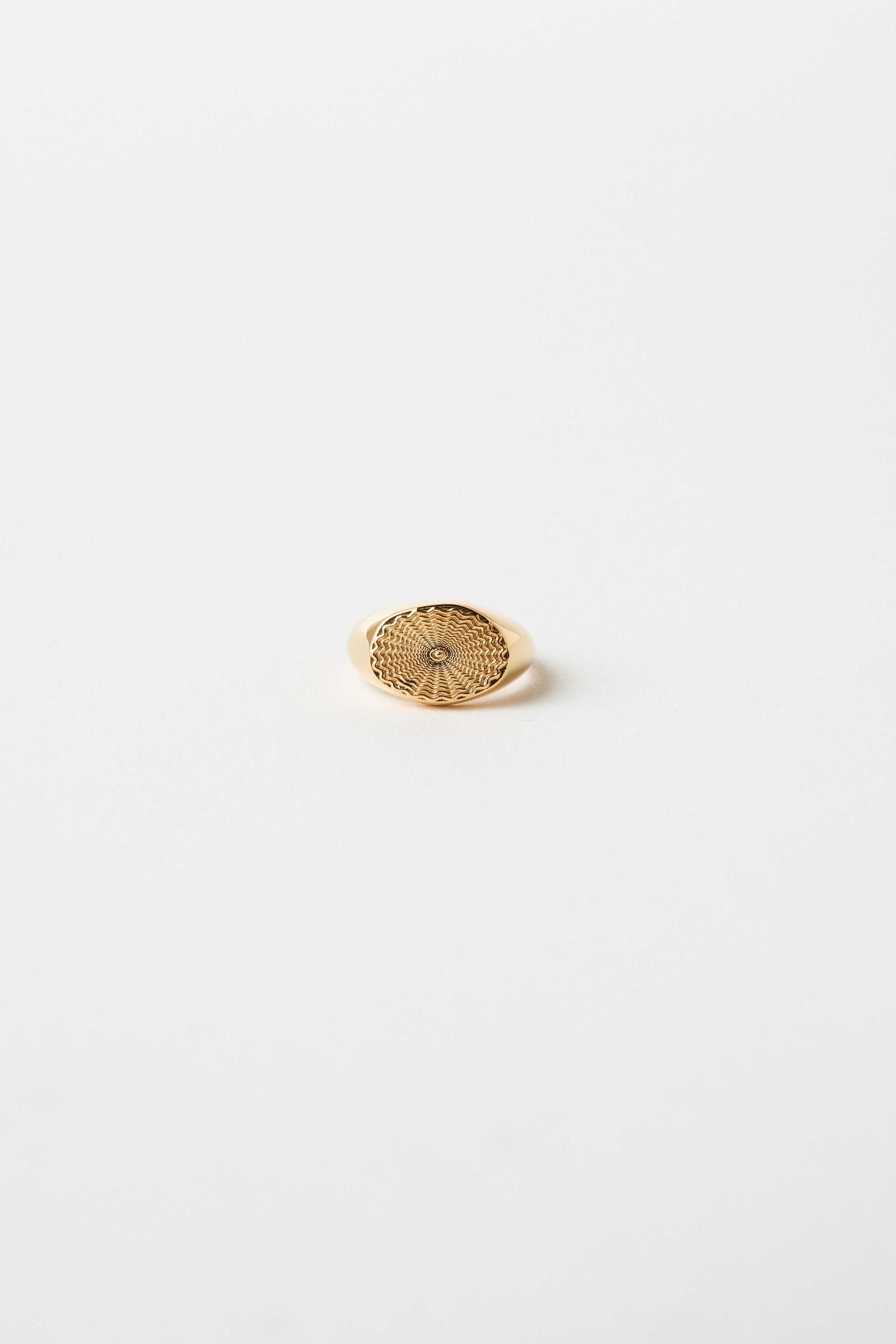 The Chaos Sunburst Oval Signet in Gold