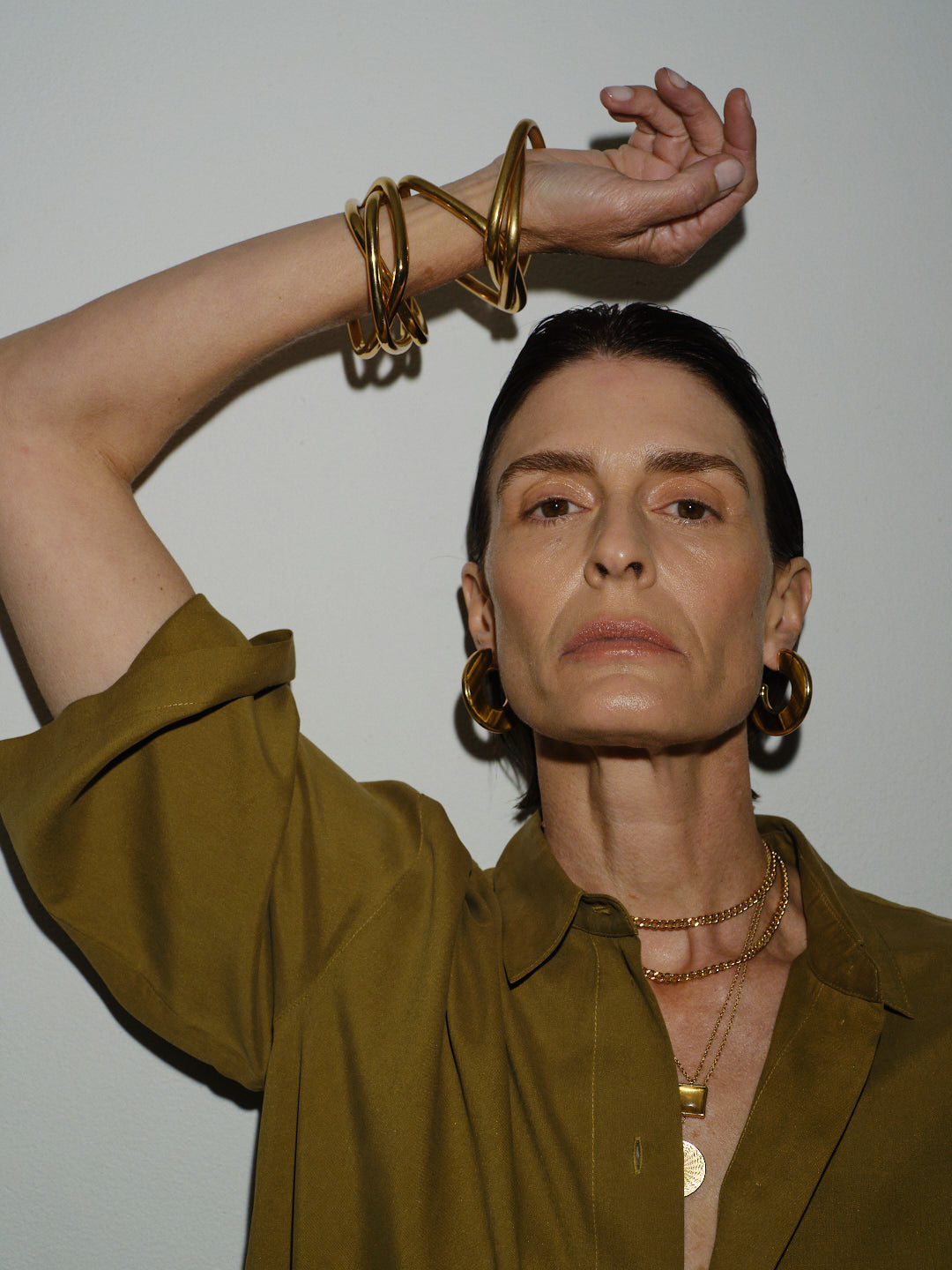 The Curb Chain in Gold