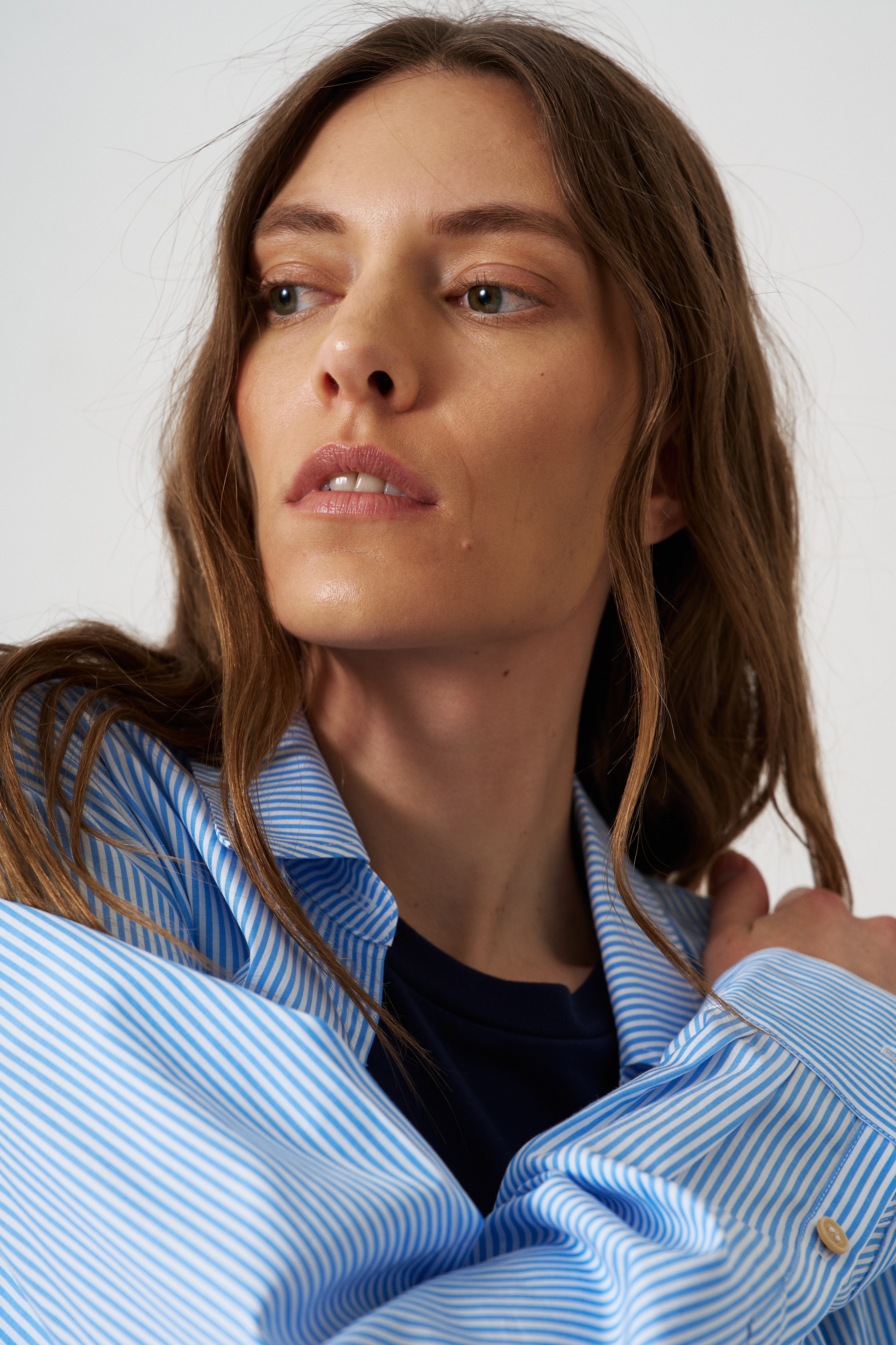 The Weekend Shirt in Teal Stripe