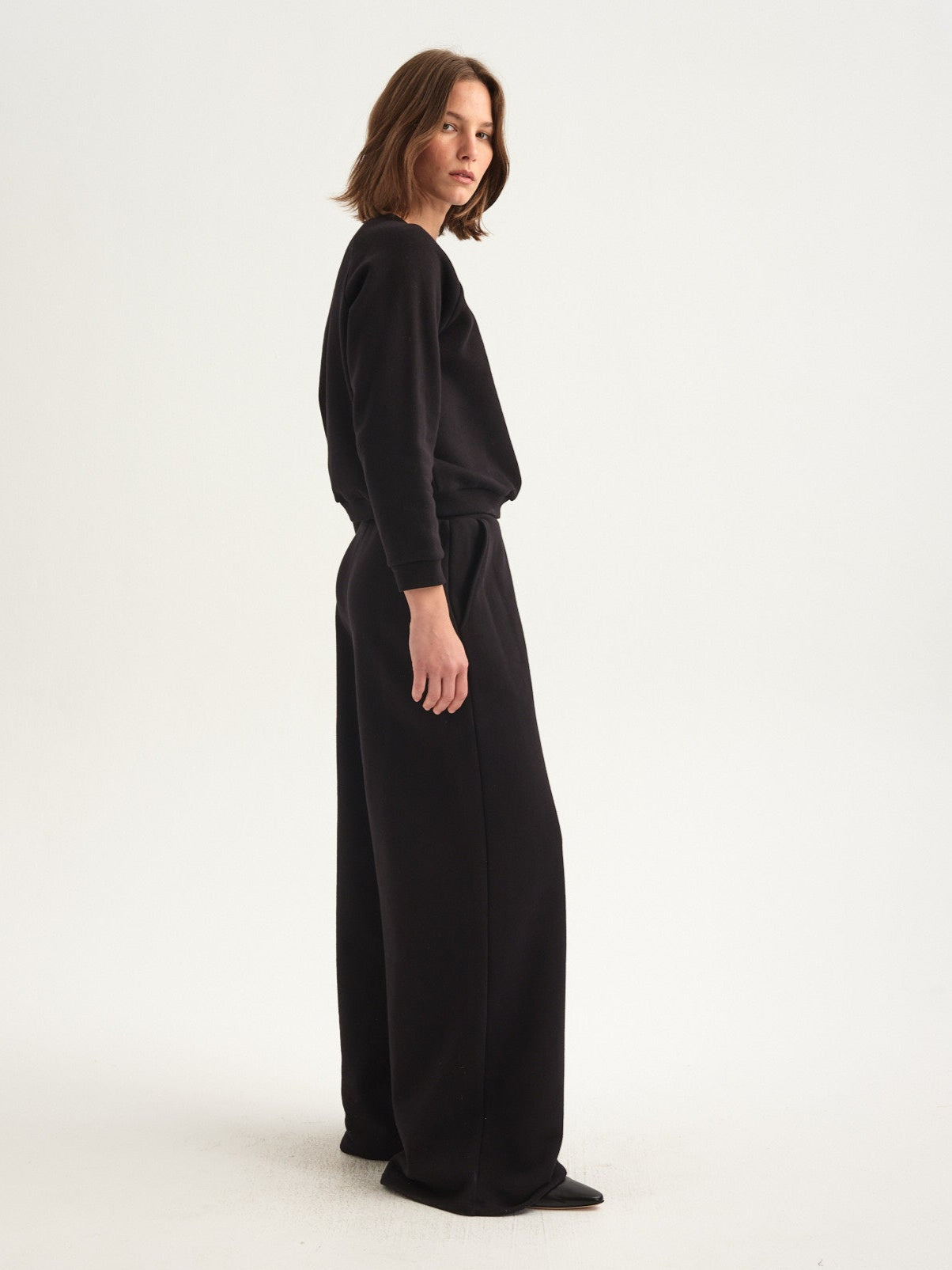 The Wide Leg Terry Trouser in Black