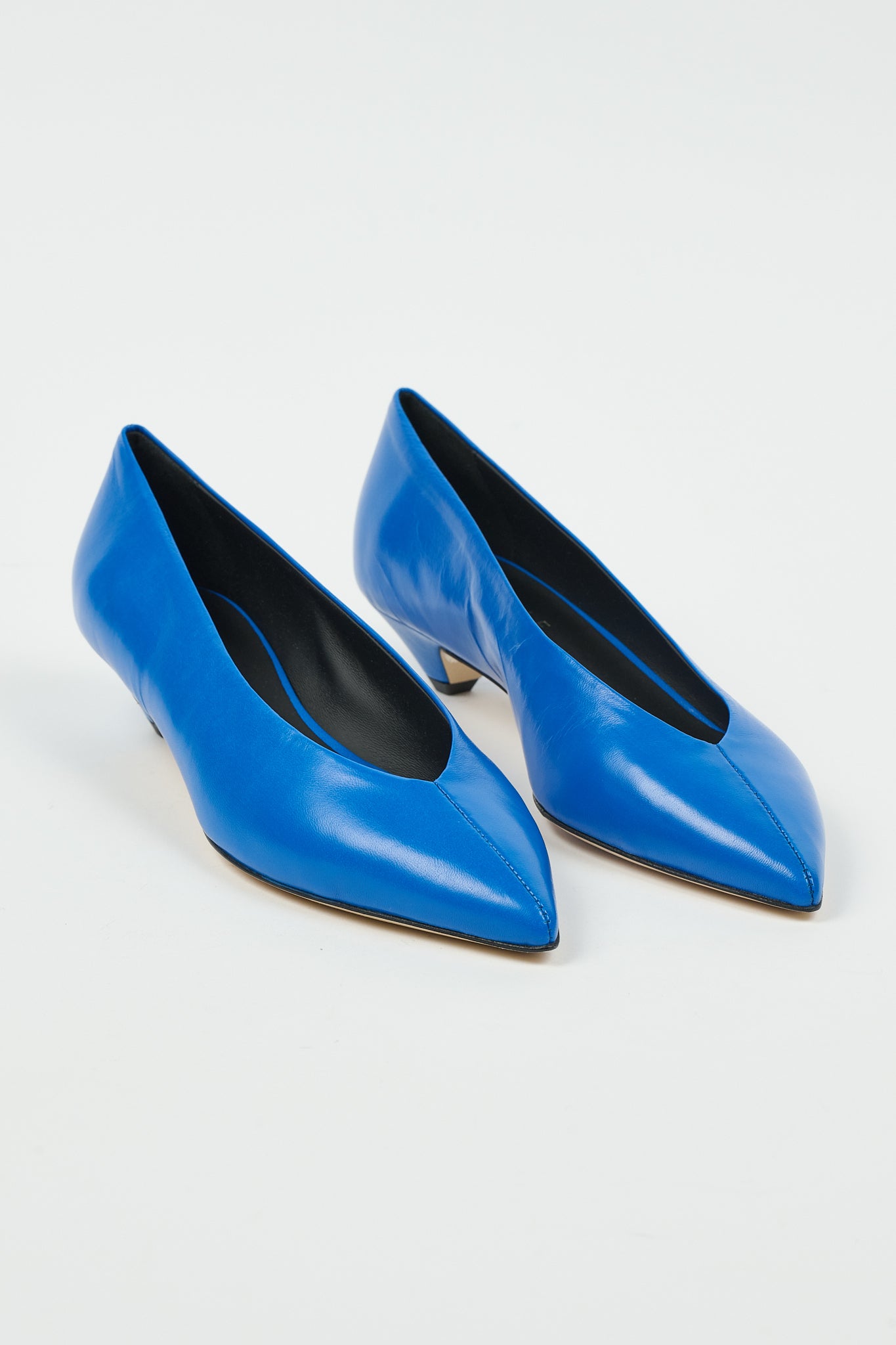 The Trap Pump in Royal Blue