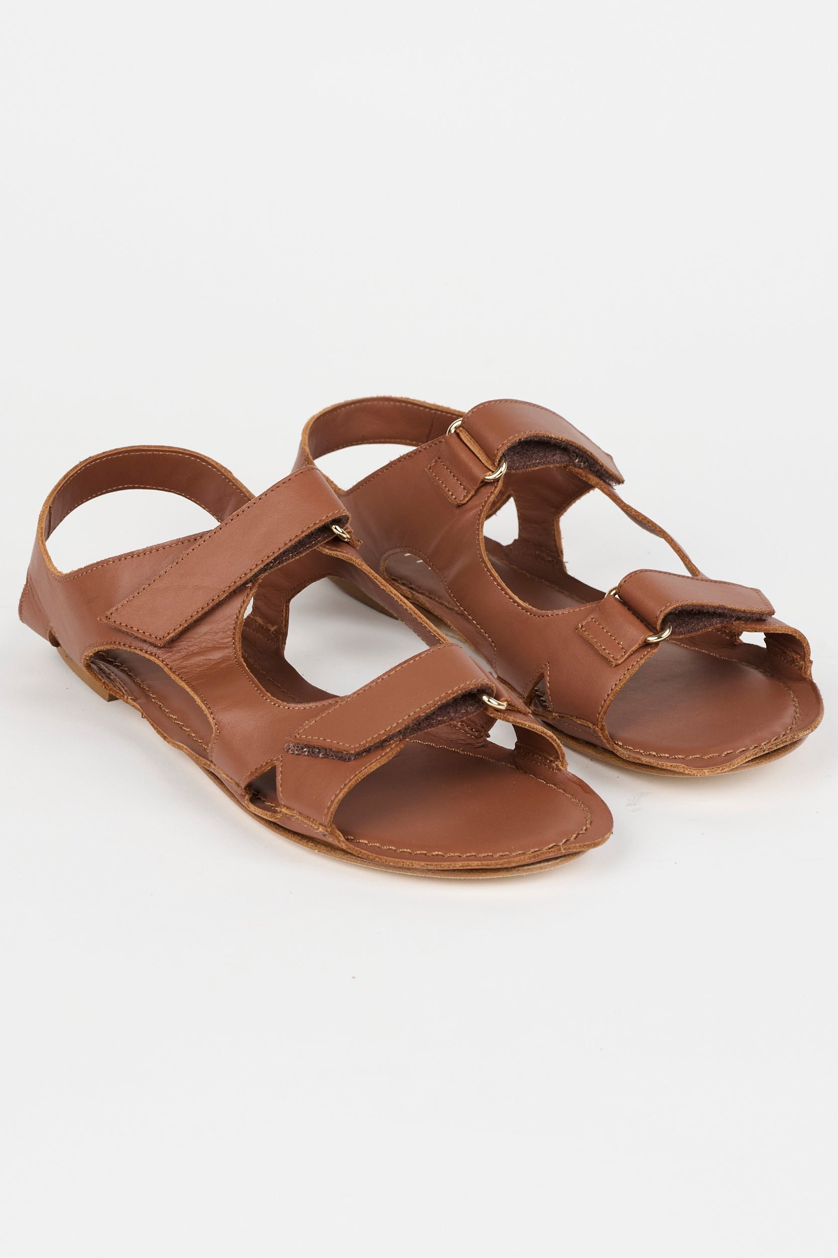 The Walking Sandal in Cognac